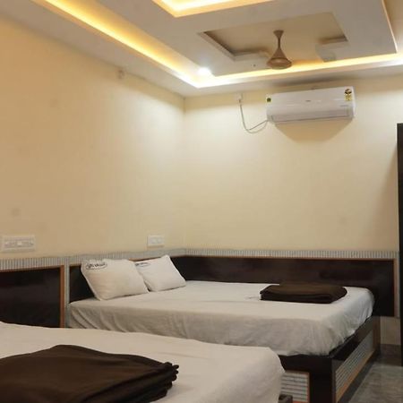 Sri Vasavi Residency Hotell Rāmeswaram Eksteriør bilde