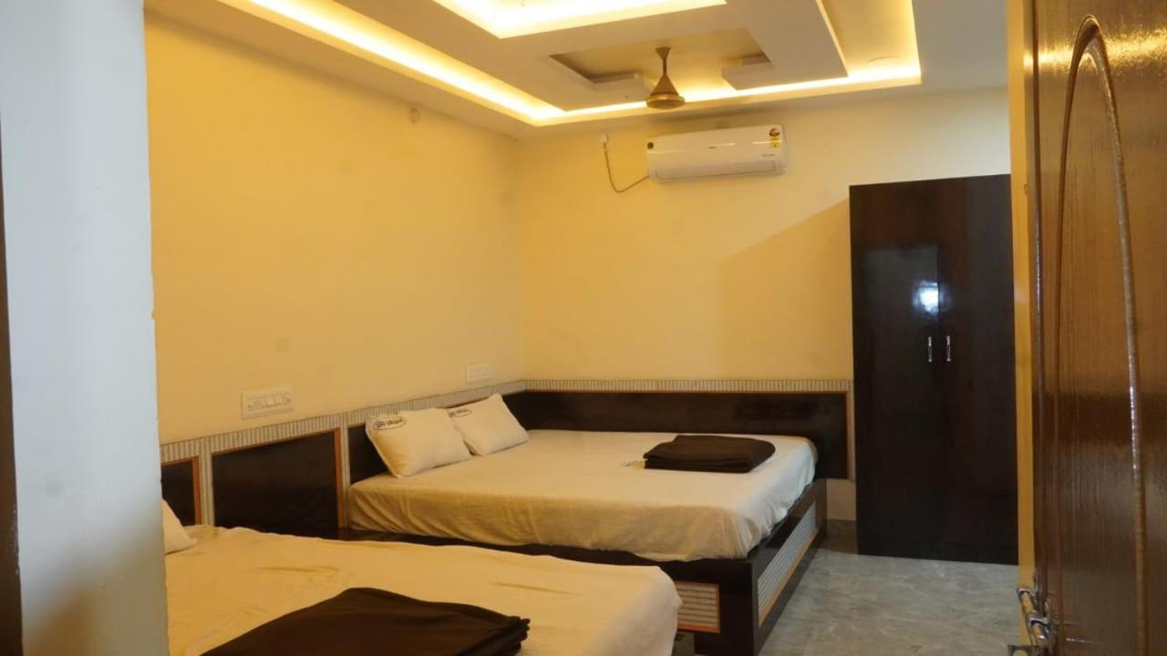 Sri Vasavi Residency Hotell Rāmeswaram Eksteriør bilde